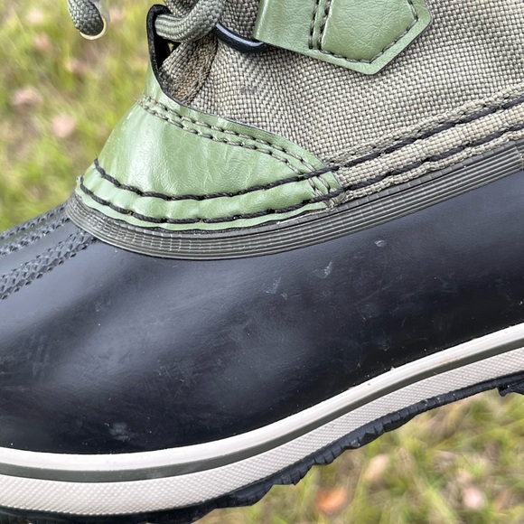 EUC Sorel Children’s Yoot PAC Nylon Waterproof Boots Size 11 in Hunter Green - Picture 14 of 16